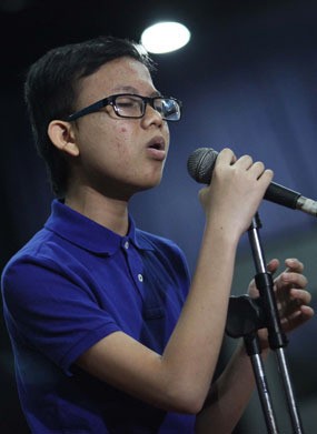 Joshua, Suara Emas di Panggung IMB 2013