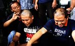 Anas Tersangka Hambalang, Fadjroel Plontos Rambut