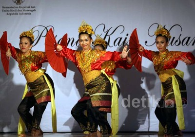 Beragam Tarian Nusantara Hadir di Smesco