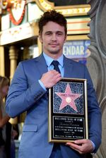 James Franco Eksis di Hollywood Walk of Fame