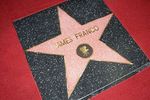 James Franco Eksis di Hollywood Walk of Fame