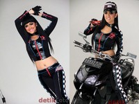 Julia Perez jadi biker seksi. (dok. detikHOT)