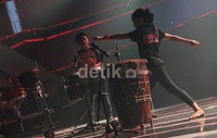 Pada Sabtu (9/3/2013) konsep tarian Sandrina akan dipadukan dengan live perkusi. Ridho/detikHot.