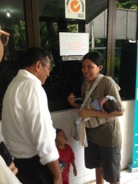 Dadakan ke Puskemas Petojo, Dahlan Iskan: Cukup 2 Anak Saja