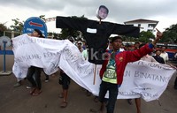 Aksi ini berjalan lancar dan tidak terlalu menggangu arus lalu lintas.
