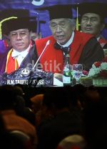Gelar Doktor Kehormatan Untuk Taufiq Kiemas