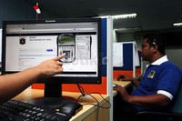 Call center ini tersedia selama 24 jam.