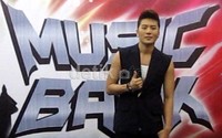Eru tampil sendiri. (Kanti/detikHOT)
