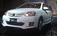 Etios Valco ini ditawarkan dengan 3 tipe, diantaranya tipe J manual yang dibanderol Rp 135.500.000, tipe E manual Rp 149.900.000 dan terakhir tipe G manual yang dijual Rp 161.600.000. Harga tersebut berlaku untuk wilayah Jakarta dan sekitarnya.