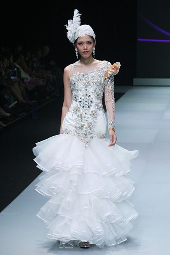 Jakarta, Indonesia - 16 Februari. Indische by Riri Rengganis. Indonesia Fashion Week 2013 at Jakarta Convention Center. 16 Februari 2013. Senayan. Jakarta. [Foto: Mohammad Abduh/Wolipop]