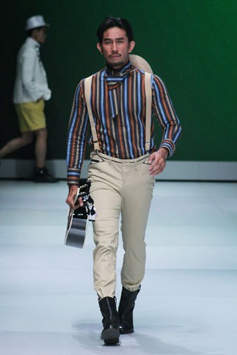 Jakarta, Indonesia - 16 Februari. Ai Syarief Individualism. Indonesia Fashion Week 2013 at Jakarta Convention Center. 16 Februari 2013. Senayan. Jakarta. [Foto: Mohammad Abduh/Wolipop]