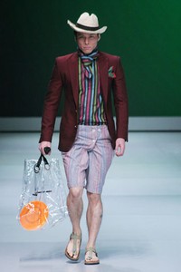 Jakarta, Indonesia - 16 Februari. Ai Syarief Individualism. Indonesia Fashion Week 2013 at Jakarta Convention Center. 16 Februari 2013. Senayan. Jakarta. [Foto: Mohammad Abduh/Wolipop]