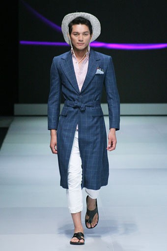 Jakarta, Indonesia - 16 Februari. Ai Syarief Individualism. Indonesia Fashion Week 2013 at Jakarta Convention Center. 16 Februari 2013. Senayan. Jakarta. [Foto: Mohammad Abduh/Wolipop]