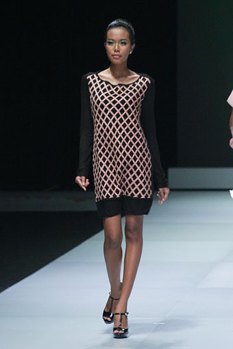 Jakarta, Indonesia - 16 Februari. Tertia Enda Forbidden. Indonesia Fashion Week 2013 at Jakarta Convention Center. 16 Februari 2013. Senayan. Jakarta. [Foto: Mohammad Abduh/Wolipop]