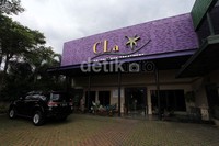 Selain salon dan rumah makan itu, KPK juga menyita rumah mewah yang ditinggali Mahdiana di Jagakarsa, Jaksel.