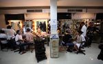 Melihat Back Stage Pementasan Sampek Engtay