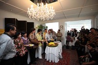 Potong tumpeng dan doa bersama pun digelar sebagai ucapan rasa syukur.