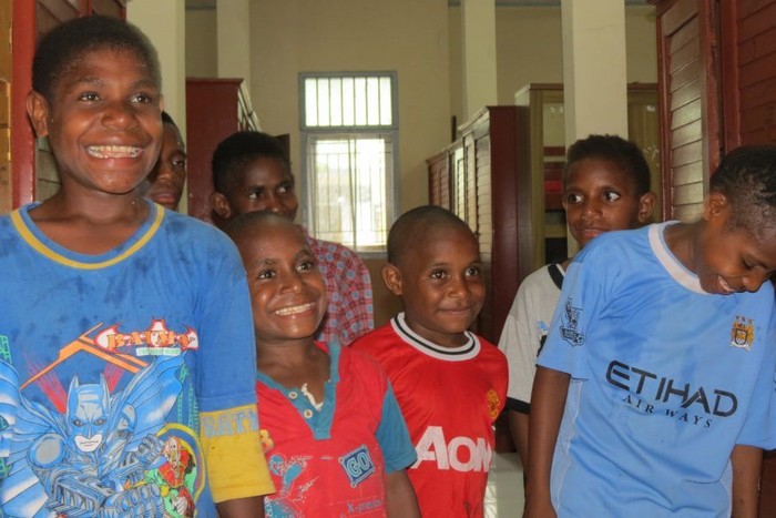 Sepakbola, Asrama dan Senyum Bocah Papua
