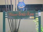 Barang Pusaka Bertaburan di Keraton Kasepuhan Cirebon