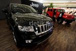 Grand Cherokee 3.6 L Overland Tampil Perkasa