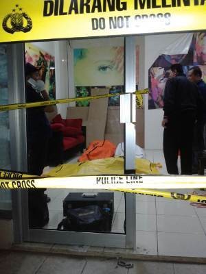 Wanita Bertato dan Mobil Porsche Misterius di Lokasi Mutilasi di Ancol