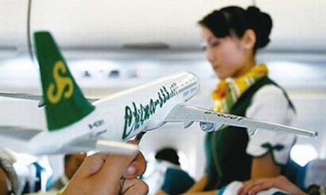 Unik, Pramugari Jualan Mobil di Pesawat