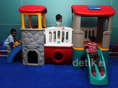 Asyiknya Bermain di Playground Bandara Soetta