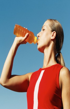 Benarkah Minuman Soda Berwarna Bening Lebih Sehat?
