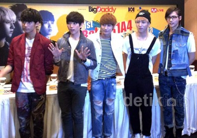Serunya Ngobrol Bareng B1A4