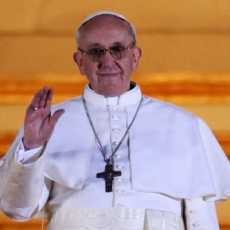 Jorge Mario Bergoglio, Paus Fransiskus I yang Sederhana & Merakyat