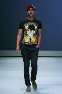 Jakarta, Indonesia - 16 Februari. Damn! I Love Indonesia by Daniel Mananta Pop Patriotic. Indonesia Fashion Week 2013 at Jakarta Convention Center. 16 Februari 2013. Senayan. Jakarta. [Foto: Mohammad Abduh/Wolipop]