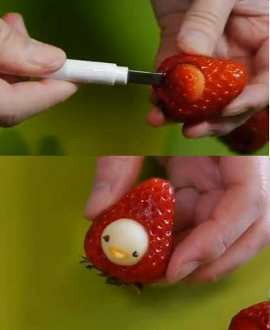 Yuk, Bikin Strawberry Bentuk Bebek Buat si Kecil!