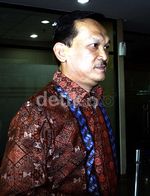 Tak Hanya Anas, KPK Juga Periksa Brigjen Didik