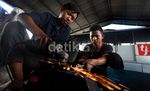 Melongok Perbaikan Bus TransJakarta