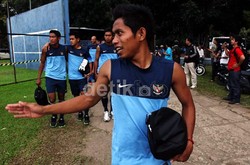 Pelatih kepala Luis Blanco menyatakan ke-14 pemain yang dicoret belum bisa dikasih kesempatan untuk melawan Arab Saudi pada tanggal 23 Maret 2013 mendatang.