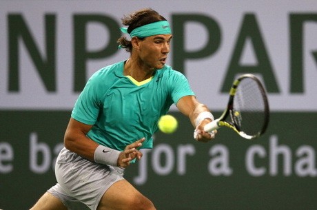 Hentikan Federer, Nadal ke Semifinal