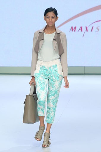 Jakarta, Indonesia - 16 Februari. Maxistyle by Ardistia Dwiasri. Indonesia Fashion Week 2013 at Jakarta Convention Center. 16 Februari 2013. Senayan. Jakarta. [Foto: Mohammad Abduh/Wolipop]