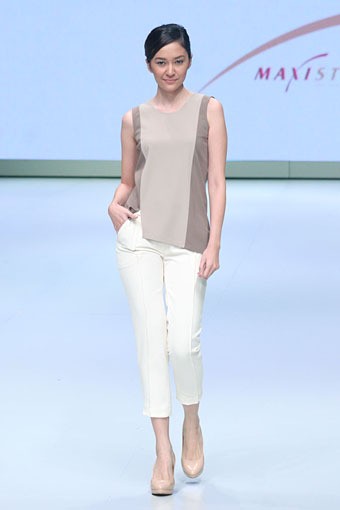 Jakarta, Indonesia - 16 Februari. Maxistyle by Ardistia Dwiasri. Indonesia Fashion Week 2013 at Jakarta Convention Center. 16 Februari 2013. Senayan. Jakarta. [Foto: Mohammad Abduh/Wolipop]