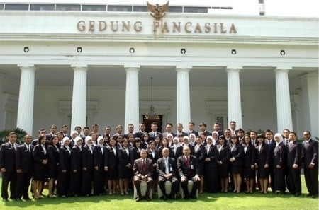 Kemlu Lantik Talenta Aceh dan Papua di Antara 59 Diplomat Baru 