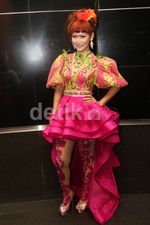 Gaya Glamor Inul Daratista