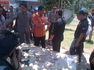 Perampok Emas Tambora Termasuk Jaringan Narkotika-Terorisme?