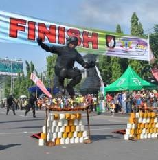 Melihat Aksi Pasukan Antiteror TNI Bersepatu Roda