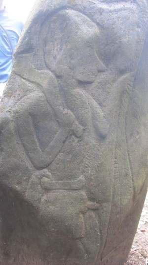 Selain Gambar Naga, Ada Gatotkaca & Bagong di Batu di Kuningan