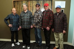 Barang-barang Peninggalan The Beach Boys Akan Dilelang Bulan Depan
