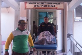 Pedagang Kripik Ditemukan Tewas Mengambang 