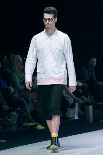 Jakarta, Indonesia - 16 Februari. 3D by Tri Handoko & Dave Hendrik. Indonesia Fashion Week 2013 at Jakarta Convention Center. 16 Februari 2013. Senayan. Jakarta. [Foto: Mohammad Abduh/Wolipop]