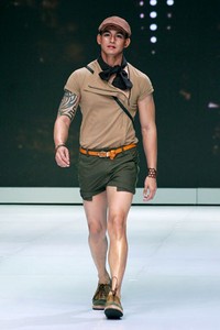 Jakarta, Indonesia - 16 Februari 2013. Deden Siswanto Pinot Noir. Indonesia Fashion Week 2013 at Jakarta Convention Center.  Senayan. Jakarta. [Foto: Mohammad Abduh/Wolipop]