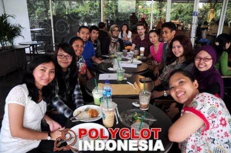 Bagi Polyglot, Bahasa Daerah Juga Masuk Hitungan