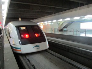 China Punya Kereta Tercepat di Dunia, Dahlan: Indonesia Masih Jauh