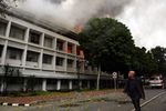 Api Lalap Lantai 3 Gedung Setneg
